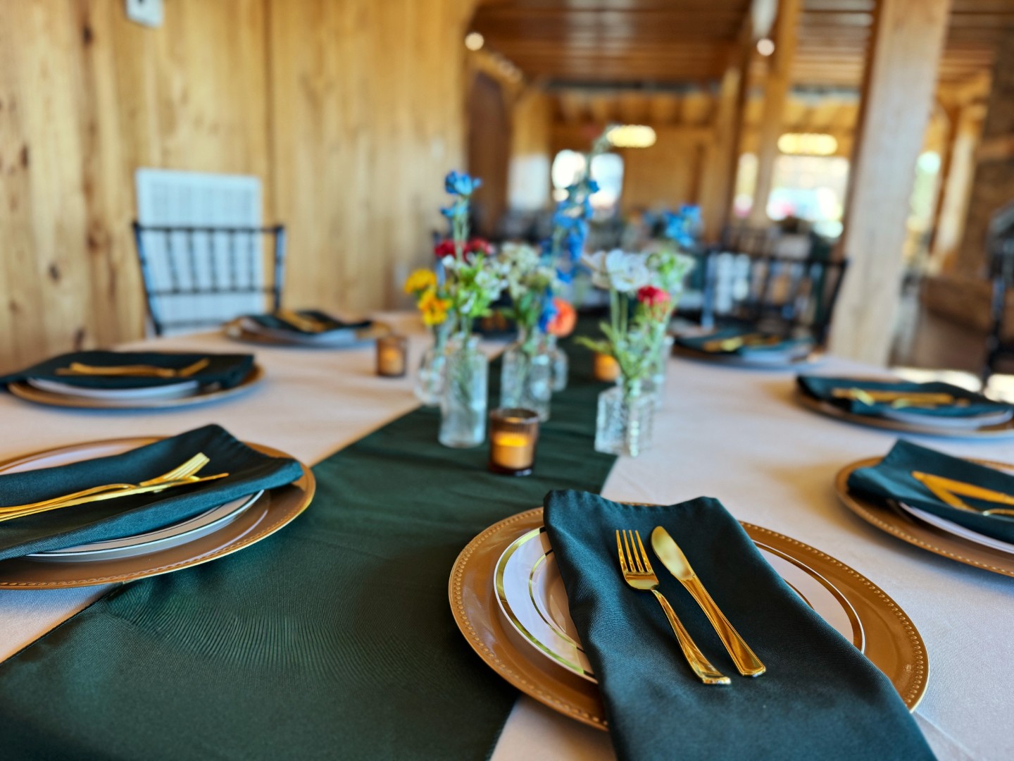 WR-Centerpiece-6 Wild Romance floral columns and decor rental Hickory NC