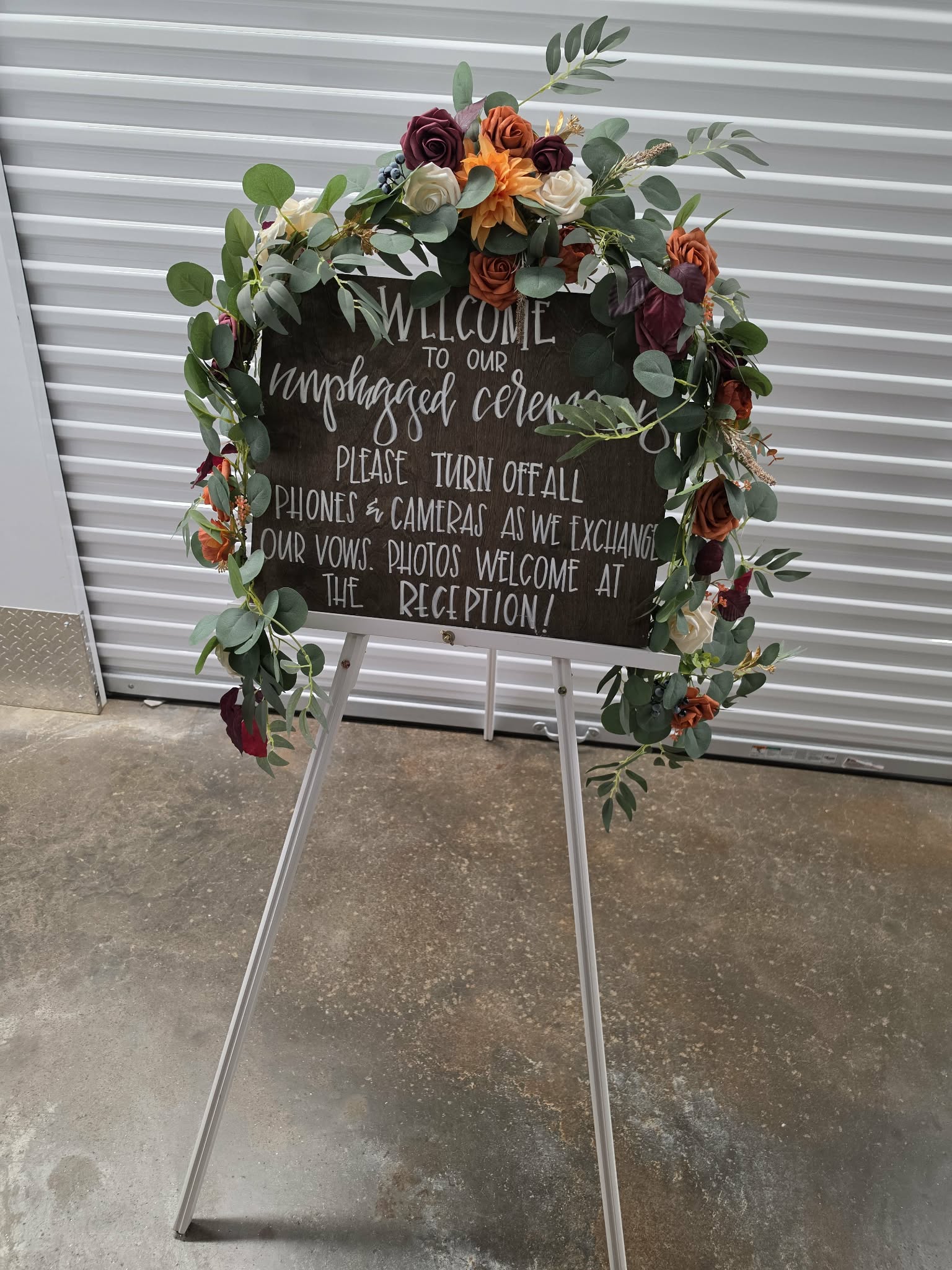 Sweetheart table floral rental decorations at Hilltop Wedding Venue in Shelby, NC.
